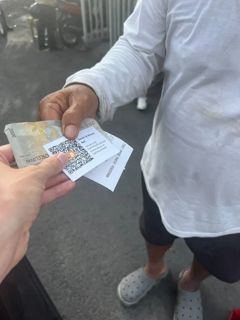 tipcards.io-tipcard-tipping-a-parking-guy.-bitcoin-orange-pilling-no-coiners