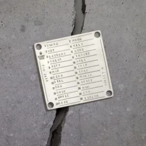 Plat Penyimpanan Seed Phrase Titanium